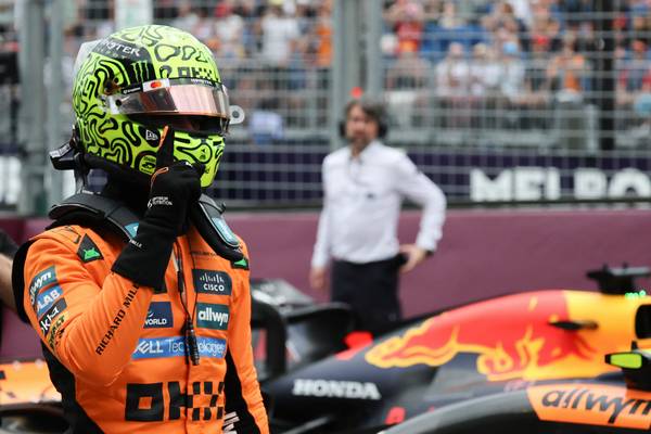 Reazione di Lando Norris vittoria GP d'Australia davanti a Verstappen