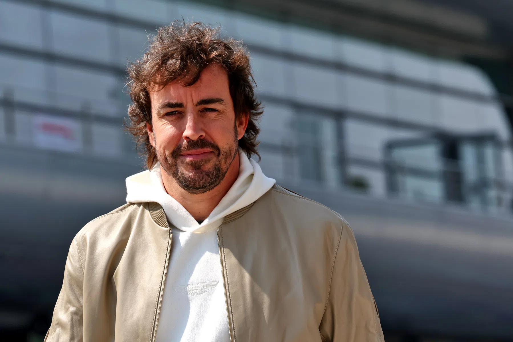 Alonso speaks about longevity in F1, but warns what he'll do if pace goes