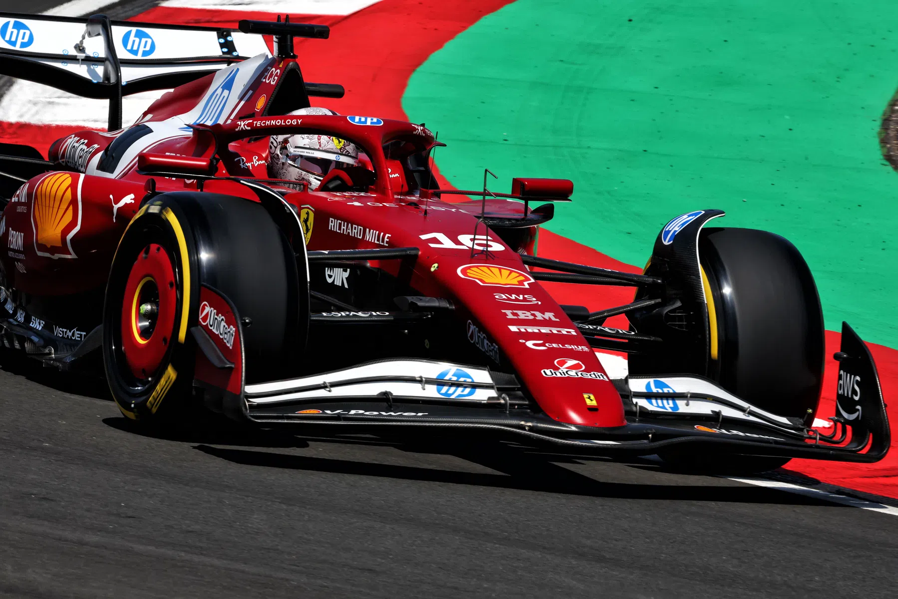 Norris domina, Ferrari muestra ritmo, pero Red Bull y Verstappen sufren.