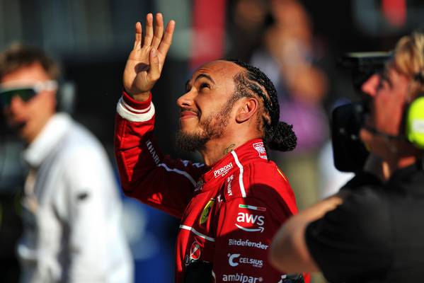 Lewis Hamilton im Sprint nach der Pole-Position in China